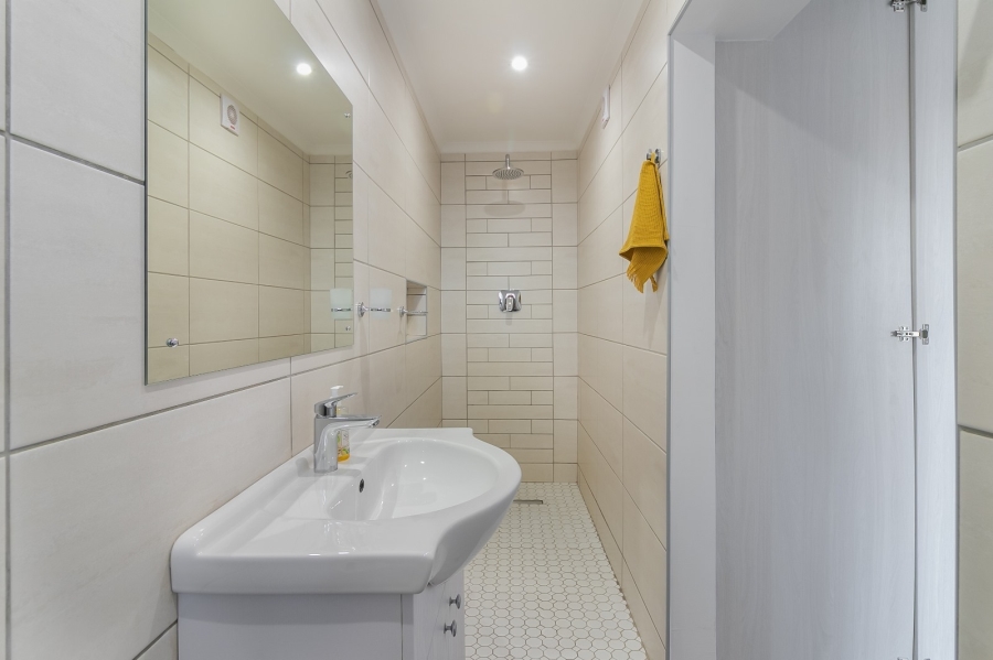 4 Bedroom Property for Sale in Paradise Western Cape